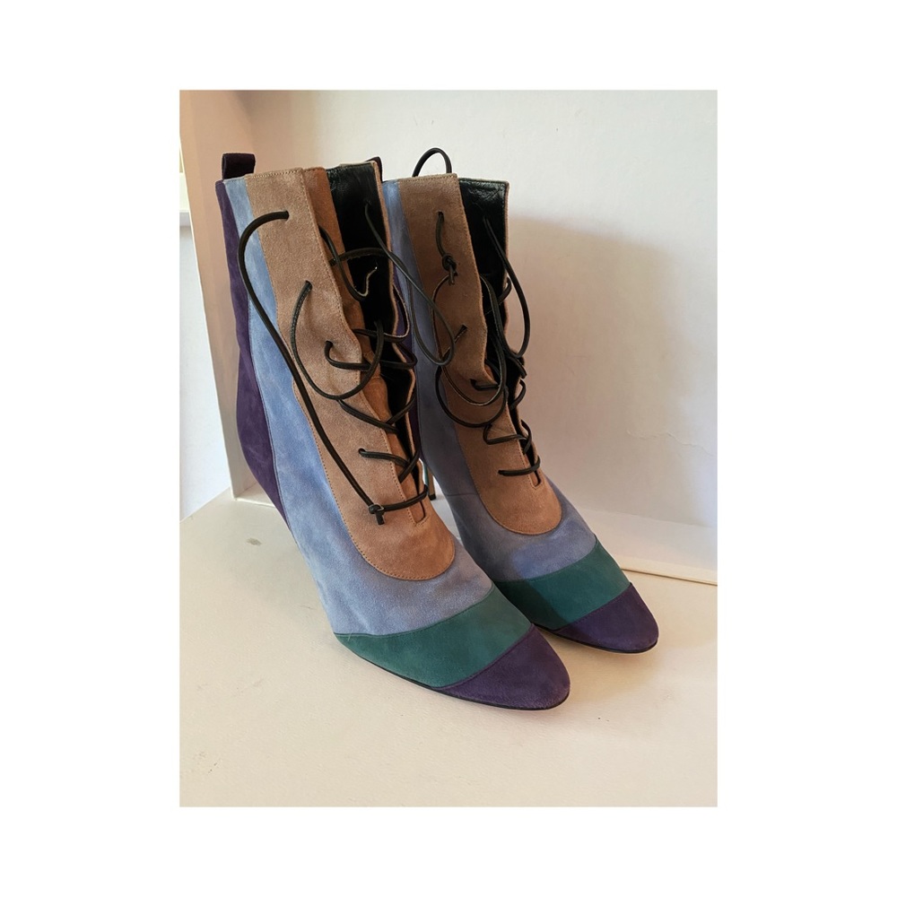 Manolo Blahnik blue suede boots size 40